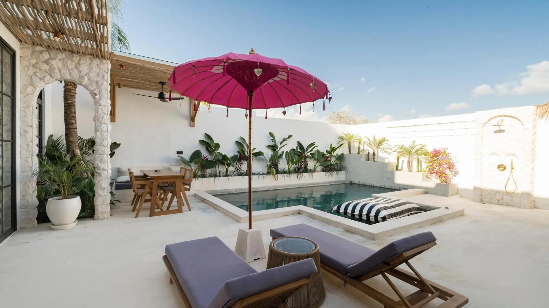 Villa Cosmo - Uluwatu By Yolla Hospitality Indonesia